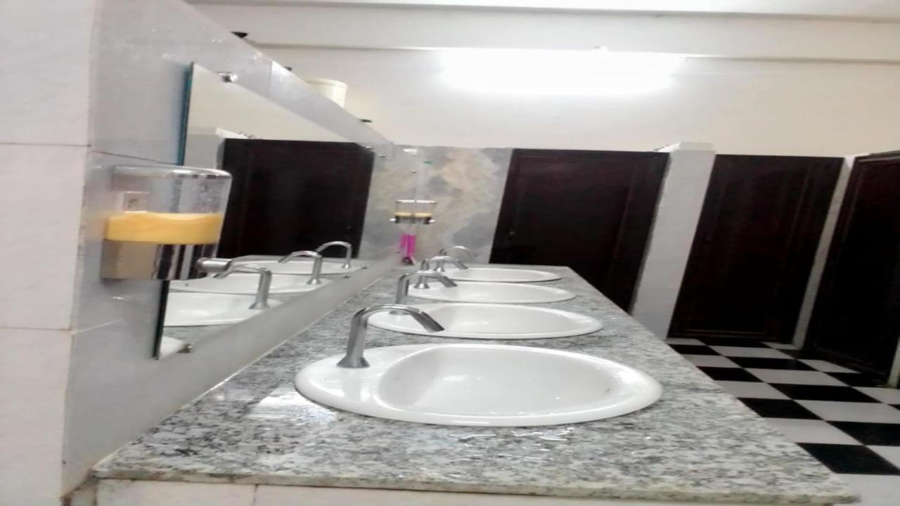 הוסטל Abuzz Oxfordcaps Imperial Heights Mussoorie דהראדון מראה חיצוני תמונה